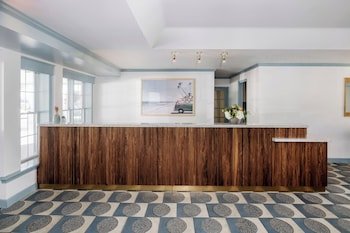 Riviera Beach Resort