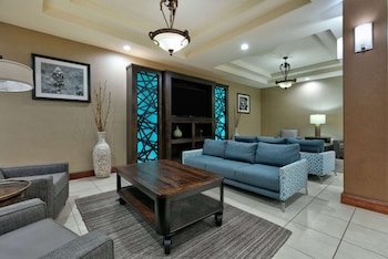 Baymont Inn & Suites by Wyndham Glen Rose