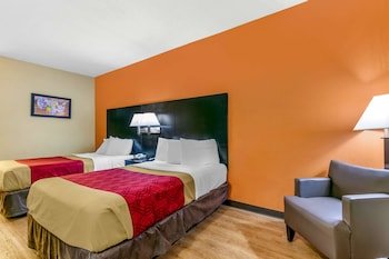 Econo Lodge Inn & Suites