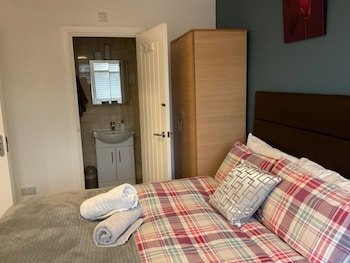 Apple House Guesthouse Wembley