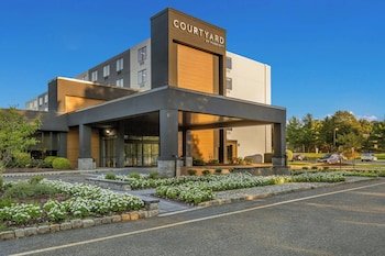 Courtyard Rockaway Mount Arlington