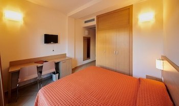 Bolgheri Marina Resort
