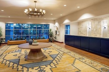 Hilton San Antonio Hill Country Hotel & Spa
