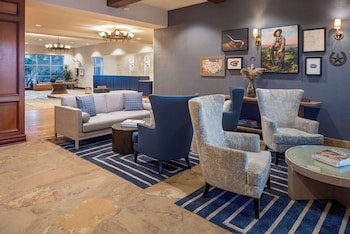 Hilton San Antonio Hill Country Hotel & Spa