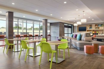 Home2 Suites by Hilton New Brunswick
