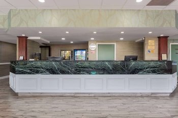 Ramada by Wyndham Altamonte Springs