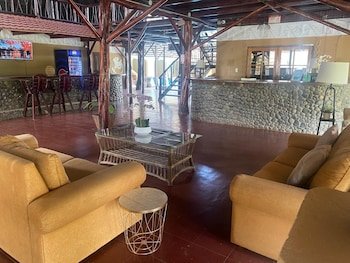 Vista Bahía Beach Resort