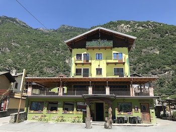 Armanac de Toubie