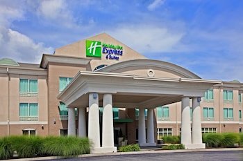 Holiday Inn Express Hotel & Suites Greenwood