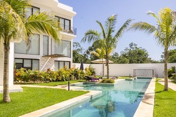 Neem Tulum