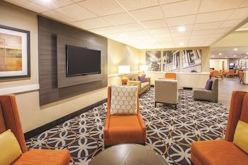 La Quinta Inn & Suites by Wyndham Mechanicsburg - Harrisburg