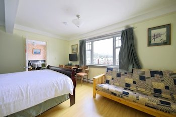 Eagle Bluff Lighthouse Bed & Breakfast