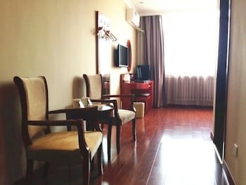 GreenTree Inn Shandong Jinan Suncun New District Express Hotel