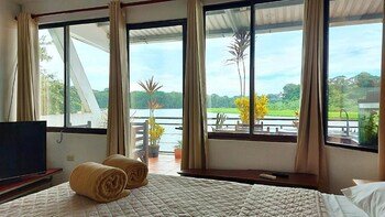 Tortuguero Adventures Guesthouse
