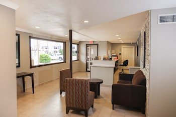 OYO Hotel McAllen Airport South