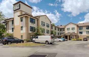 Extended Stay Select Suites Orlando - Maitland - 1760 Pembrook Dr.