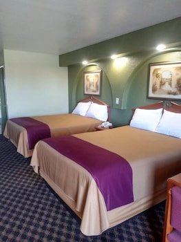 Budget Inn