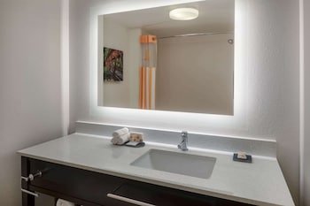 La Quinta Inn & Suites by Wyndham Atlanta Douglasville