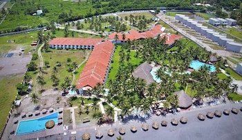 Hotel Tesoro Beach