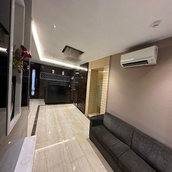 Colaba Suites