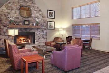 AmericInn by Wyndham Douglas/Saugatuck