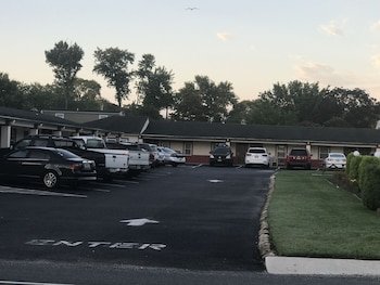 Passport Inn And Suites