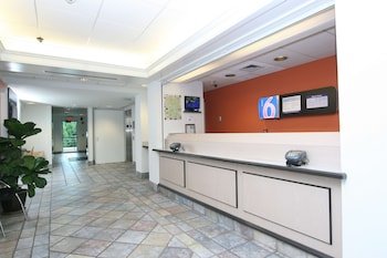 Motel 6 Burlington - Colchester
