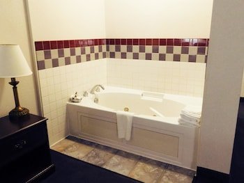 Americas Best Value Inn Fredonia