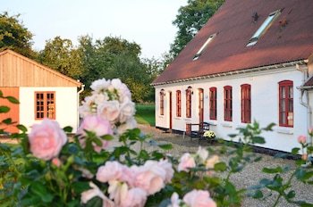 Als Kloster Bed & Breakfast