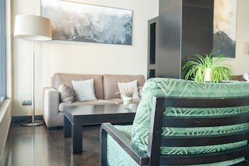 AZZ Asturias Langrehotel