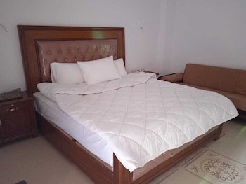 Naran Hills Hotel