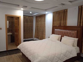 Naran Hills Hotel
