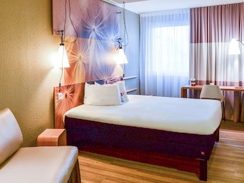 ibis Frankfurt Airport Hotel