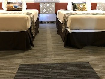 Lake View Suites