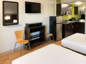 Motel 6 Columbus, GA - Downtown