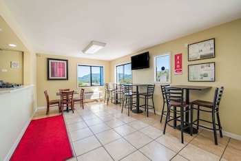 Econo Lodge Waynesville