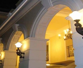 Rafael Mansion Bangkok Airport