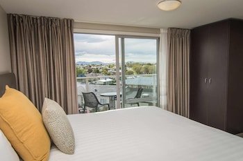 Coastal Ridge Apartments