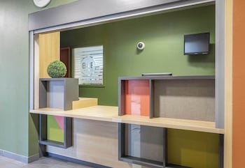 B&B Hotel MARSEILLE Les Ports