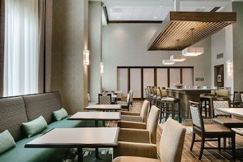 Hampton Inn & Suites Mason City