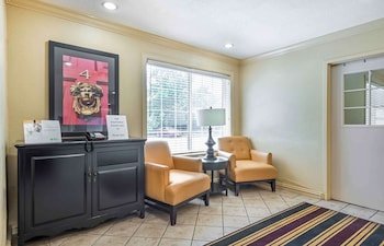 Extended Stay America Newark Woodbridge