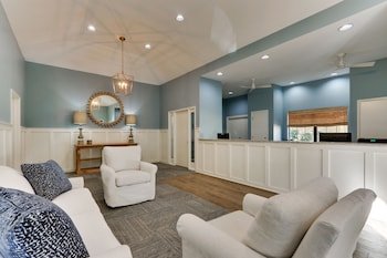 Mariners Suites