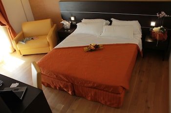 Hotel Rio Verde