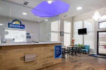 Days Inn by Wyndham Jackson