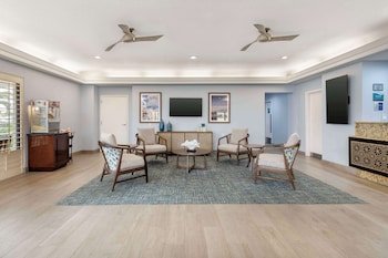 Best Western Cocoa Beach Hotel & Suites