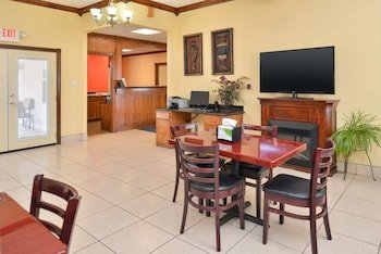 Americas Best Value Inn Winnsboro