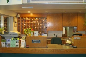 Bay City Motor Inn