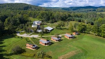 Fat Sheep Farm & Cabins