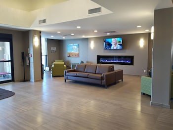 Encore Suites by Service Plus Inns