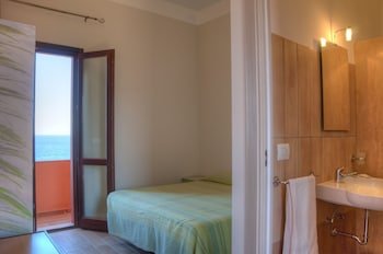 Hotel Bue Marino